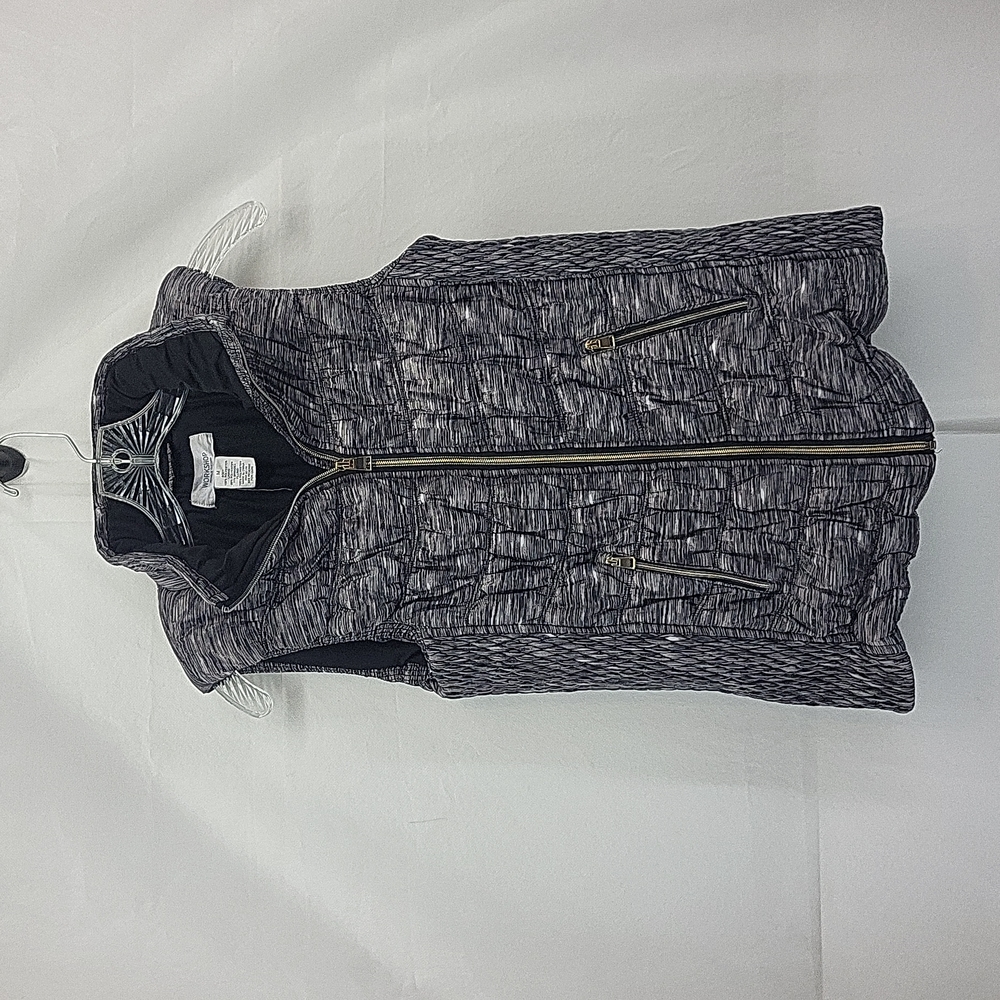 WORKSHOP REPUBLIC CLOTHING Black White Space Dye Puffer Vest